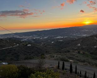 Vista exterior de Finca rústica en venda en Vélez-Málaga amb Piscina