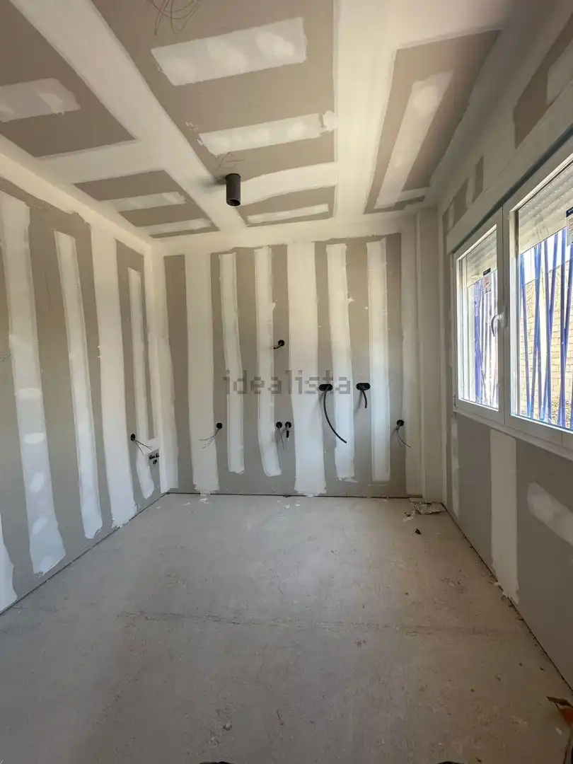Study for sale in Murcia  with Air Conditioner and Furnished