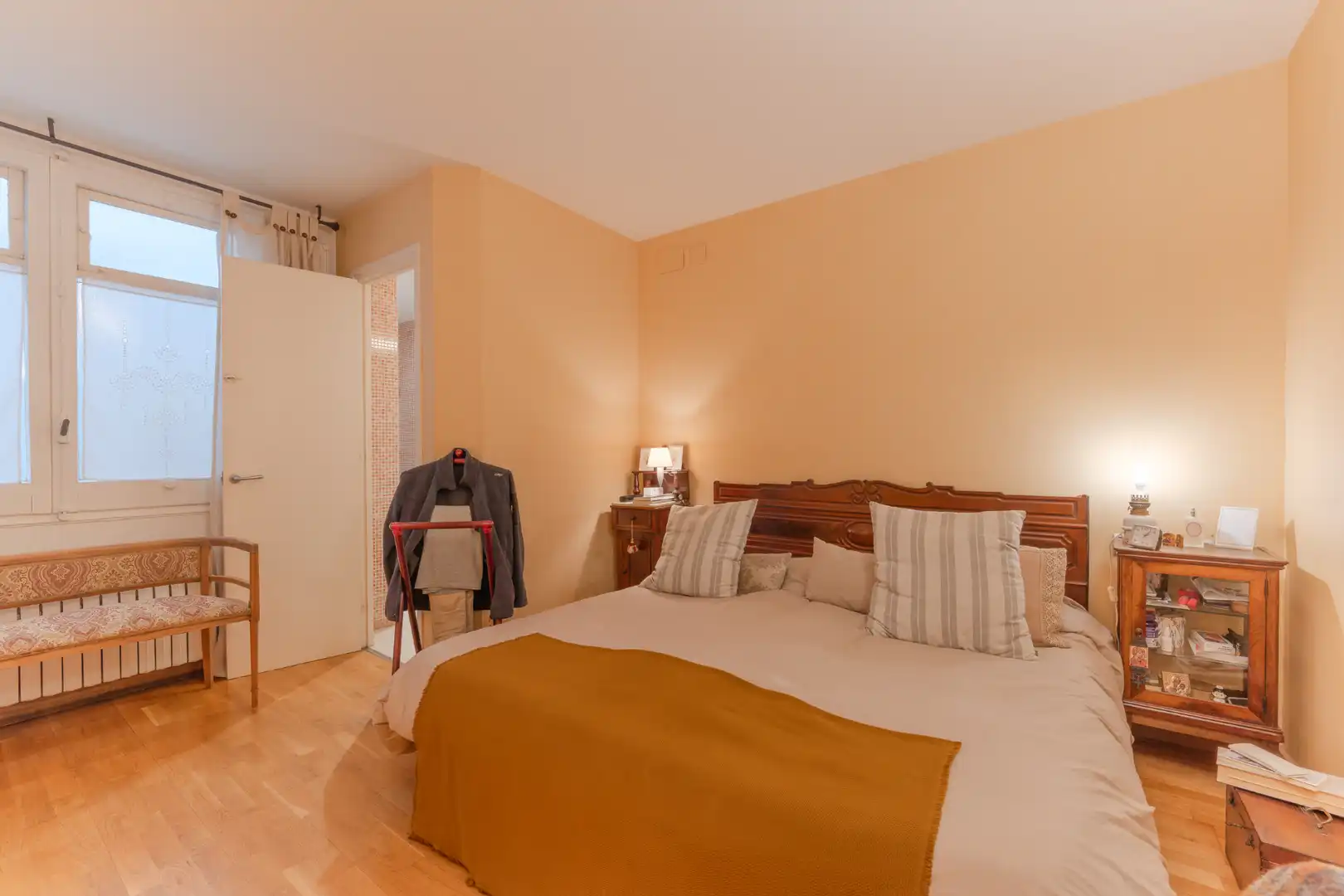Schlafzimmer von Wohnung zum Verkauf in Girona mit Heizung und Terrasse