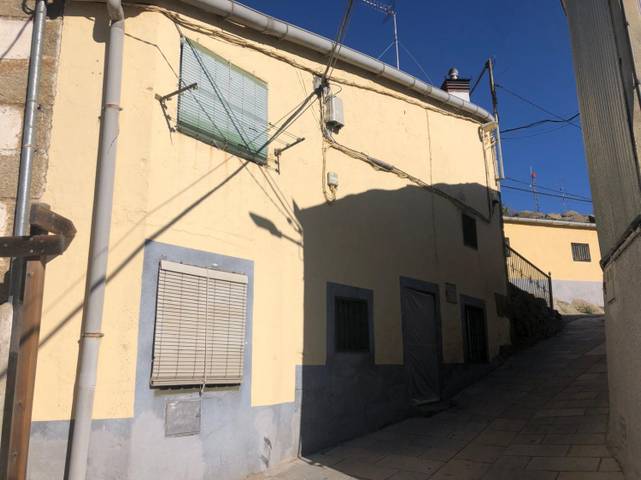 Casa-chalet en Venta en SALAS en Sanchotello