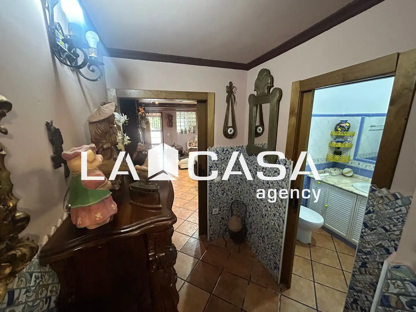 Casa adosada en venda en Algeciras amb Terrassa i Balcó