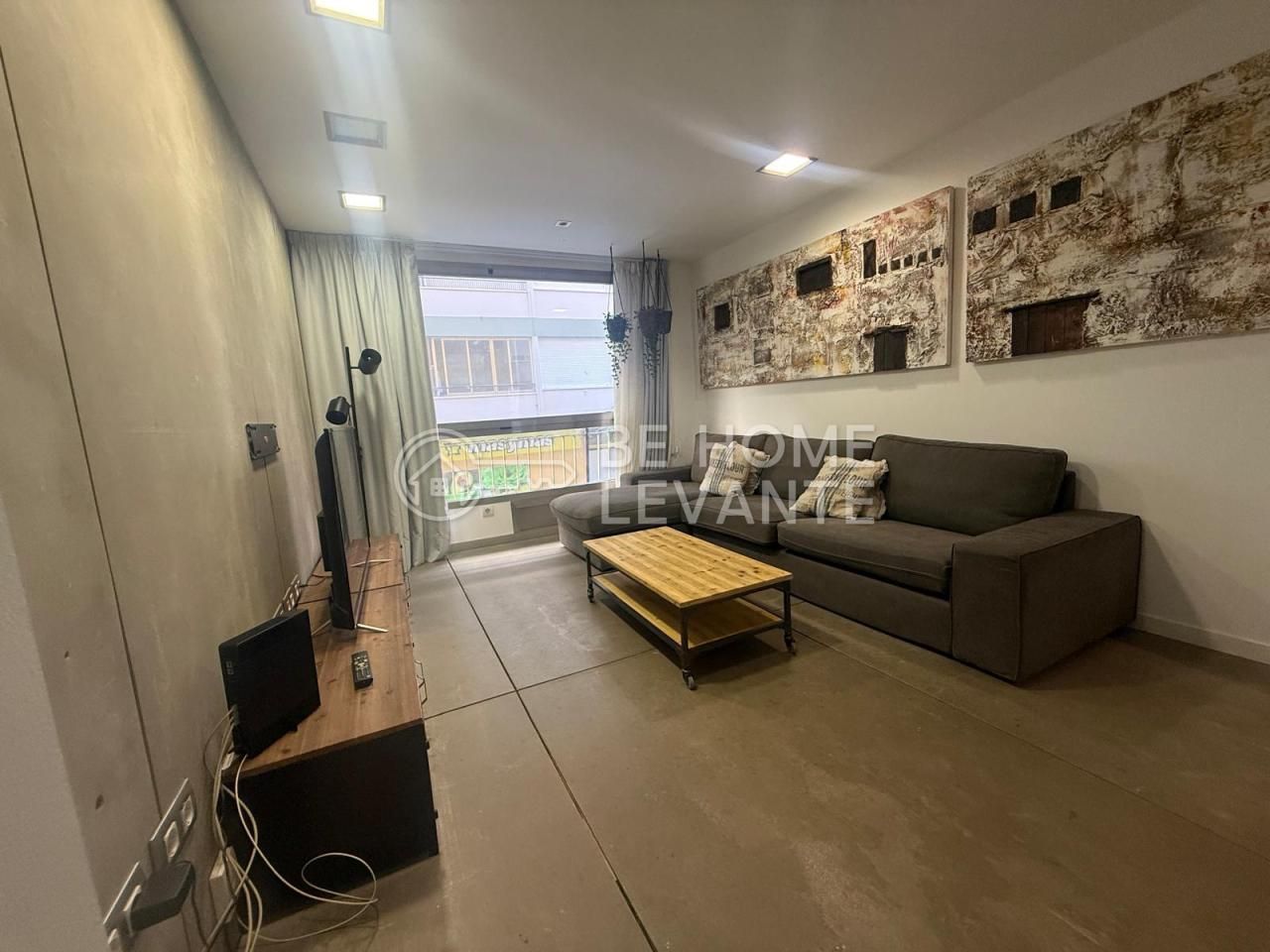 Flat to rent in Ensanche - Diputación, Centro