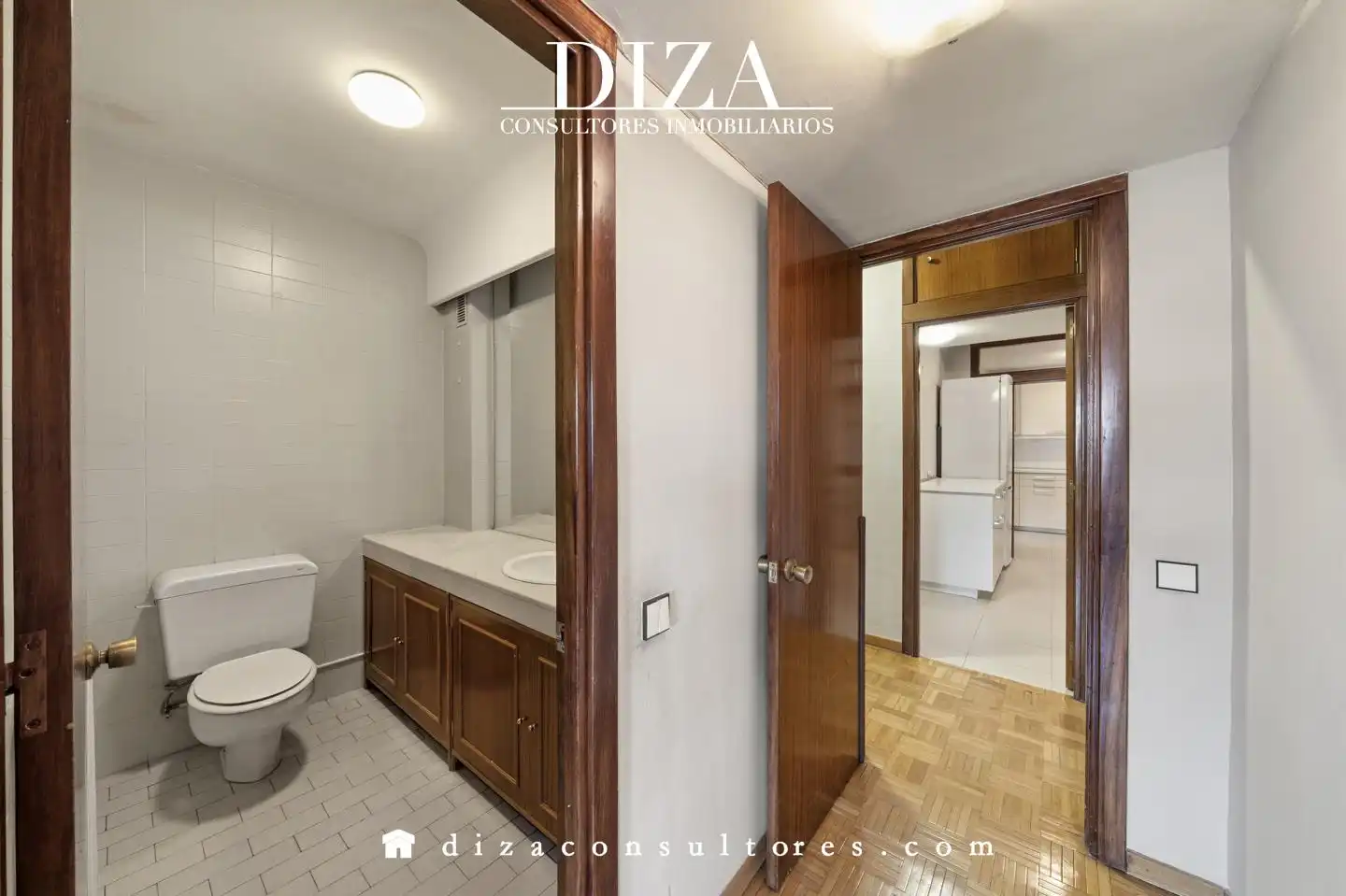 Bedroom of Flat for sale in Madrid  with Air Conditioner, Heating and Terrace