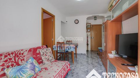 Foto 3 de Piso en venta en Singuerlín, Santa Coloma de Gramenet
