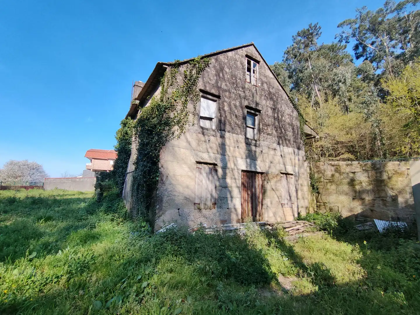Exterior view of Houses for sale in Vigo 