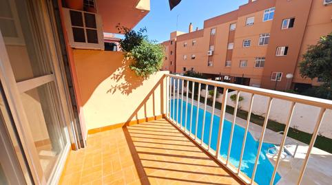 Foto 3 de Piso en venta en Avenida Palma de Mallorca, 40, El Bajondillo, Málaga