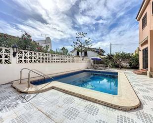 Piscina de Casa o xalet en venda en Elche / Elx