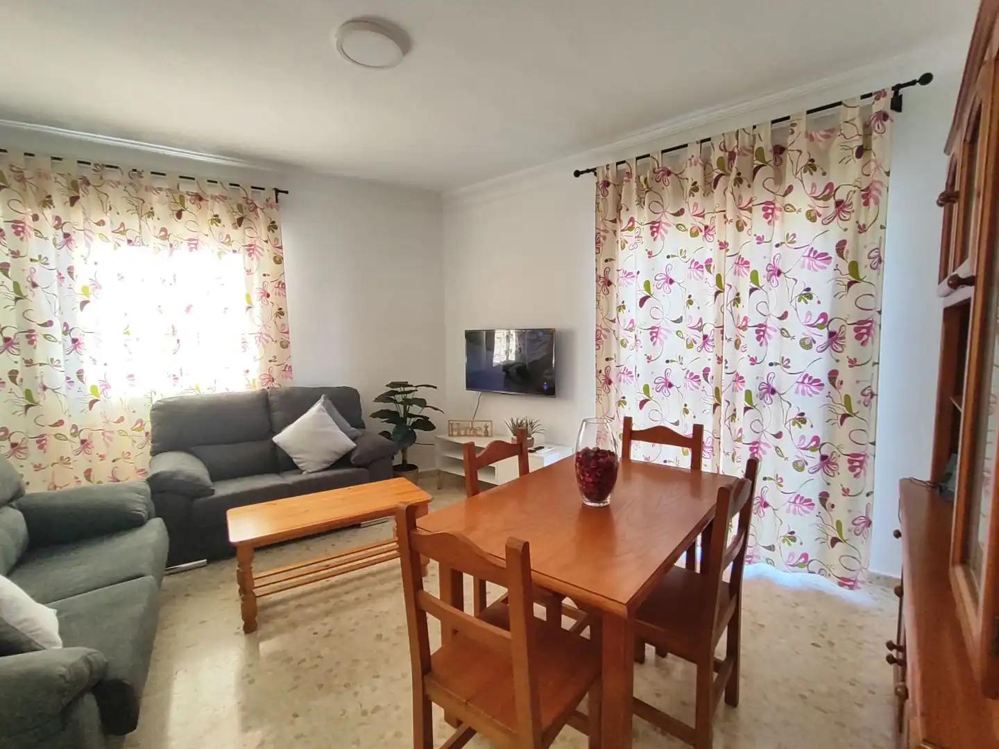 Piso de alquiler en Moguer
