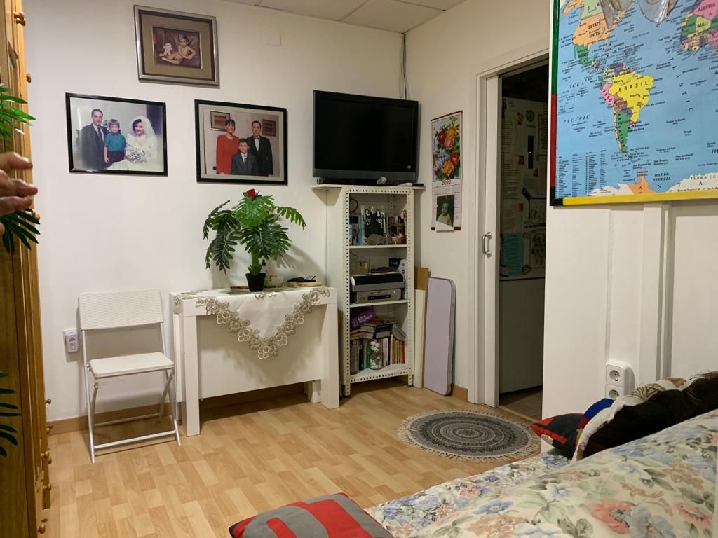 Sala d'estar de Planta baixa en venda en L'Hospitalet de Llobregat