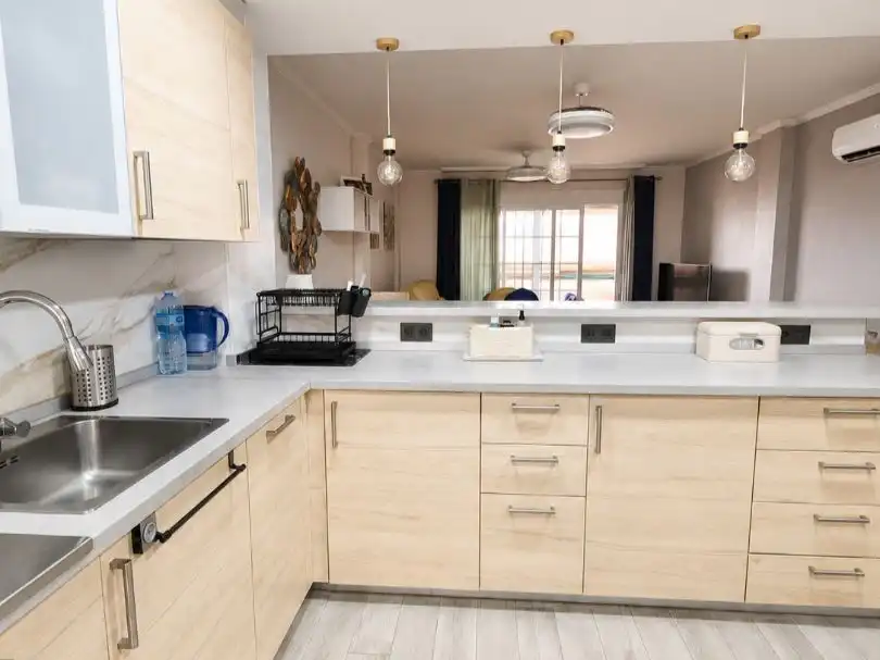 Cocina de Casa adosada en venta en Almuñécar con Aire acondicionado, Terraza y Balcón