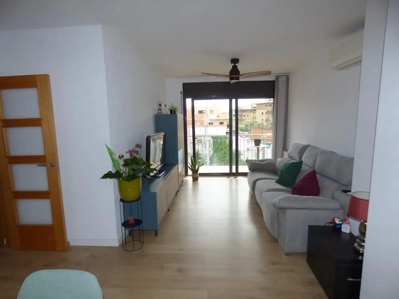 Sala d'estar de Pis en venda en Malgrat de Mar amb Aire condicionat, Calefacció i Parquet