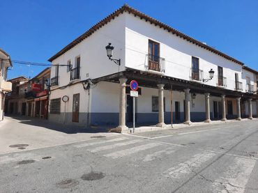 Casa con balcone in vendita a Escalona