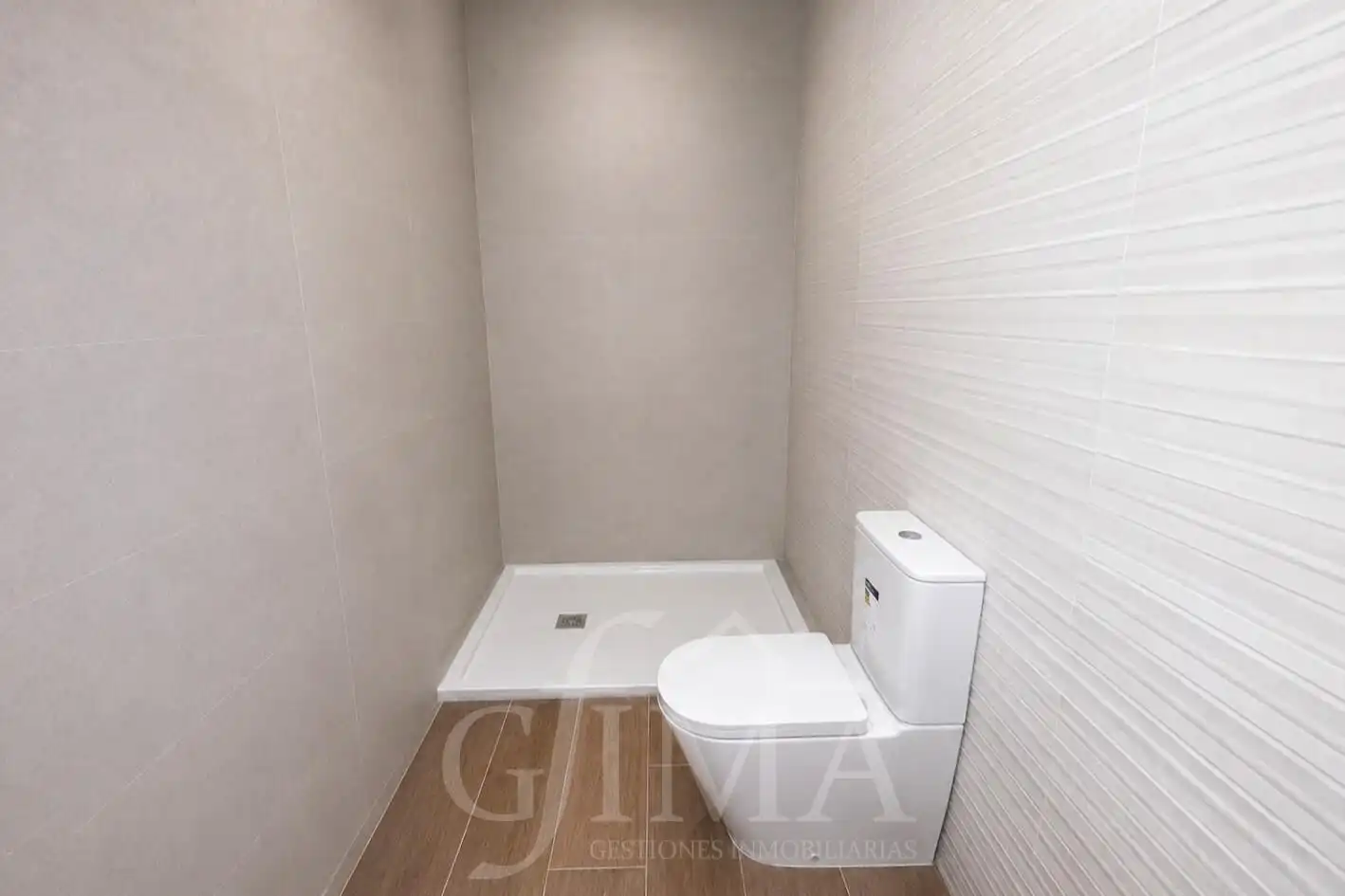 Baño de Casa o chalet en venta en Tomelloso con Calefacción y Piscina