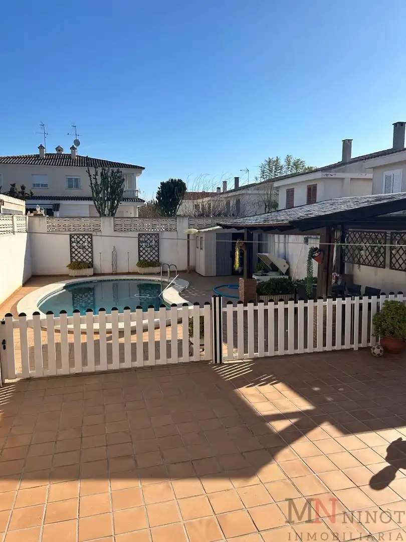 Piscina de Casa o xalet de lloguer en Benicasim / Benicàssim amb Aire condicionat, Calefacció i Terrassa