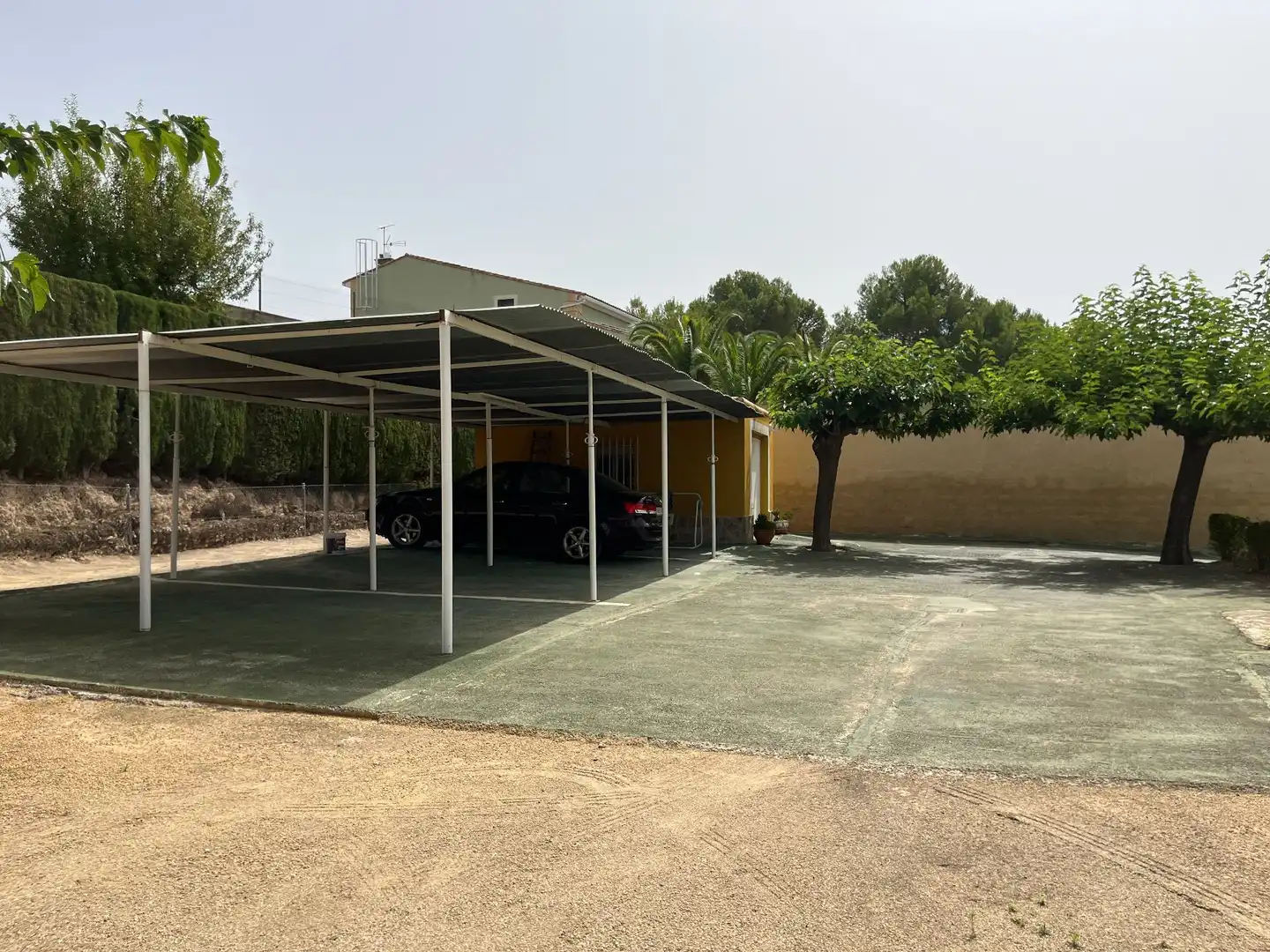 Parking of Houses for sale in Agullent  with Air Conditioner, Heating and Private garden