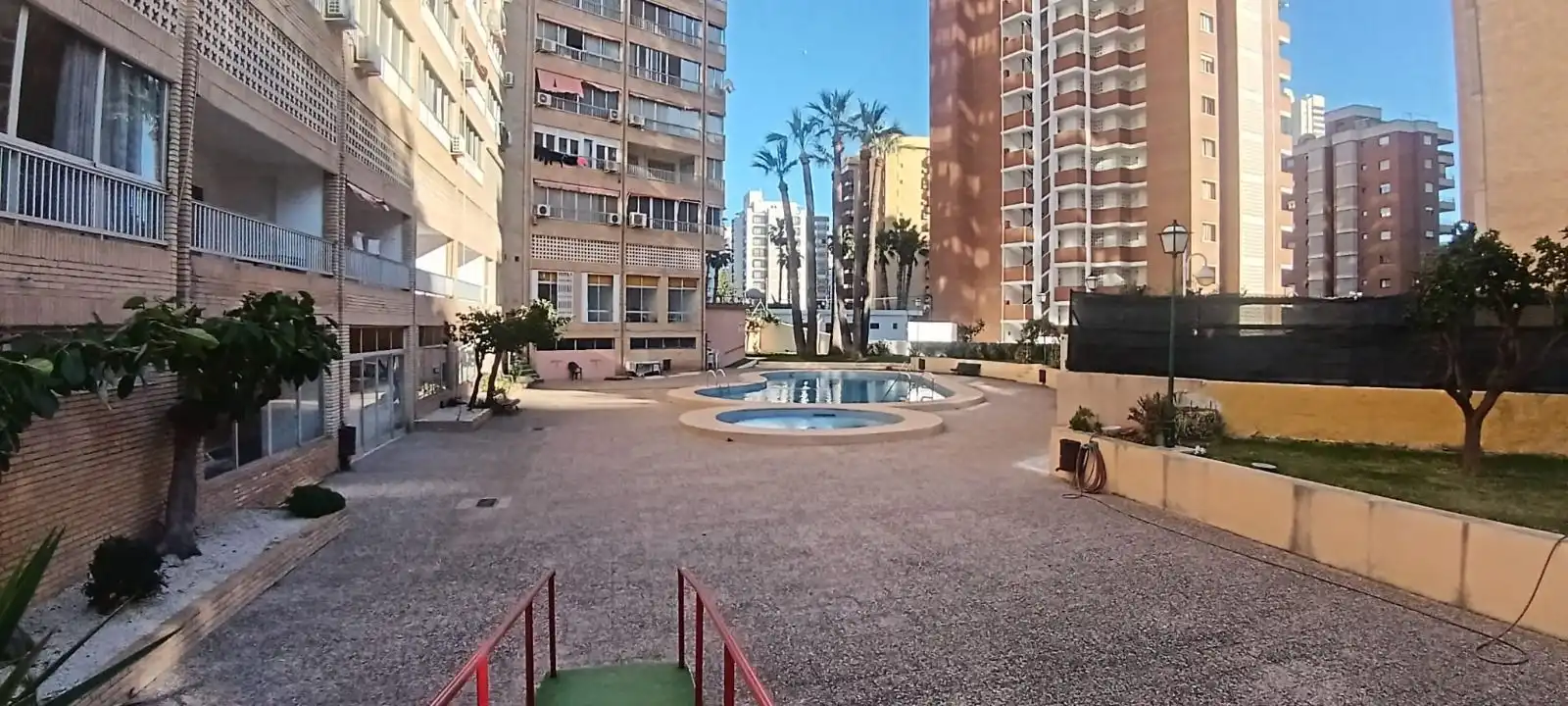 Appartement compact avec piscine à vendre à Playa de Levante