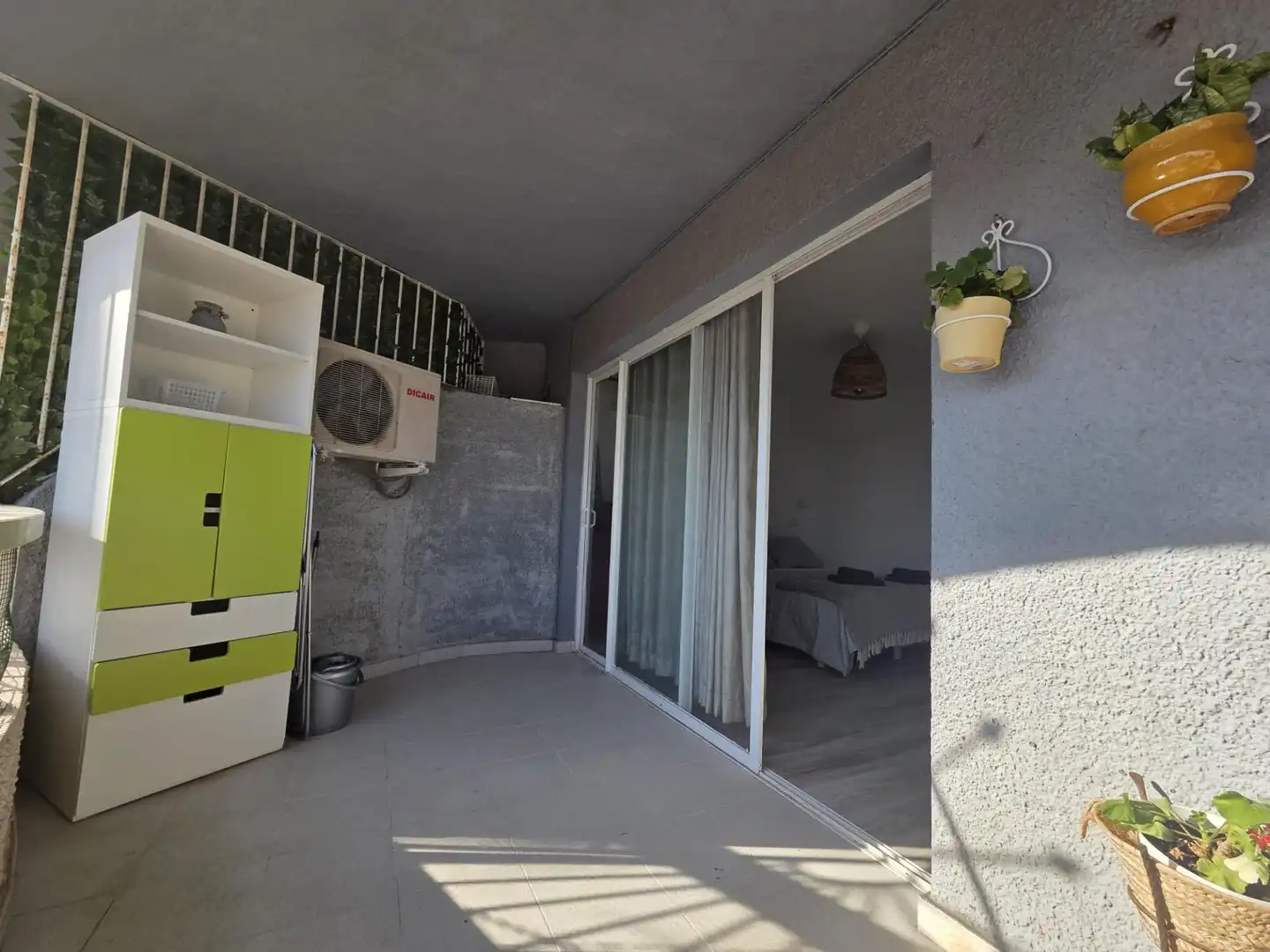 Terraza de Piso de alquiler en Benalmádena con Terraza y Piscina comunitaria