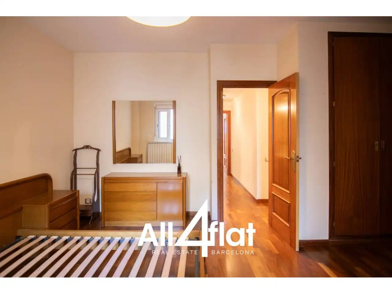 Habitación de Piso de alquiler en Barcelona con Parquet y Balcón