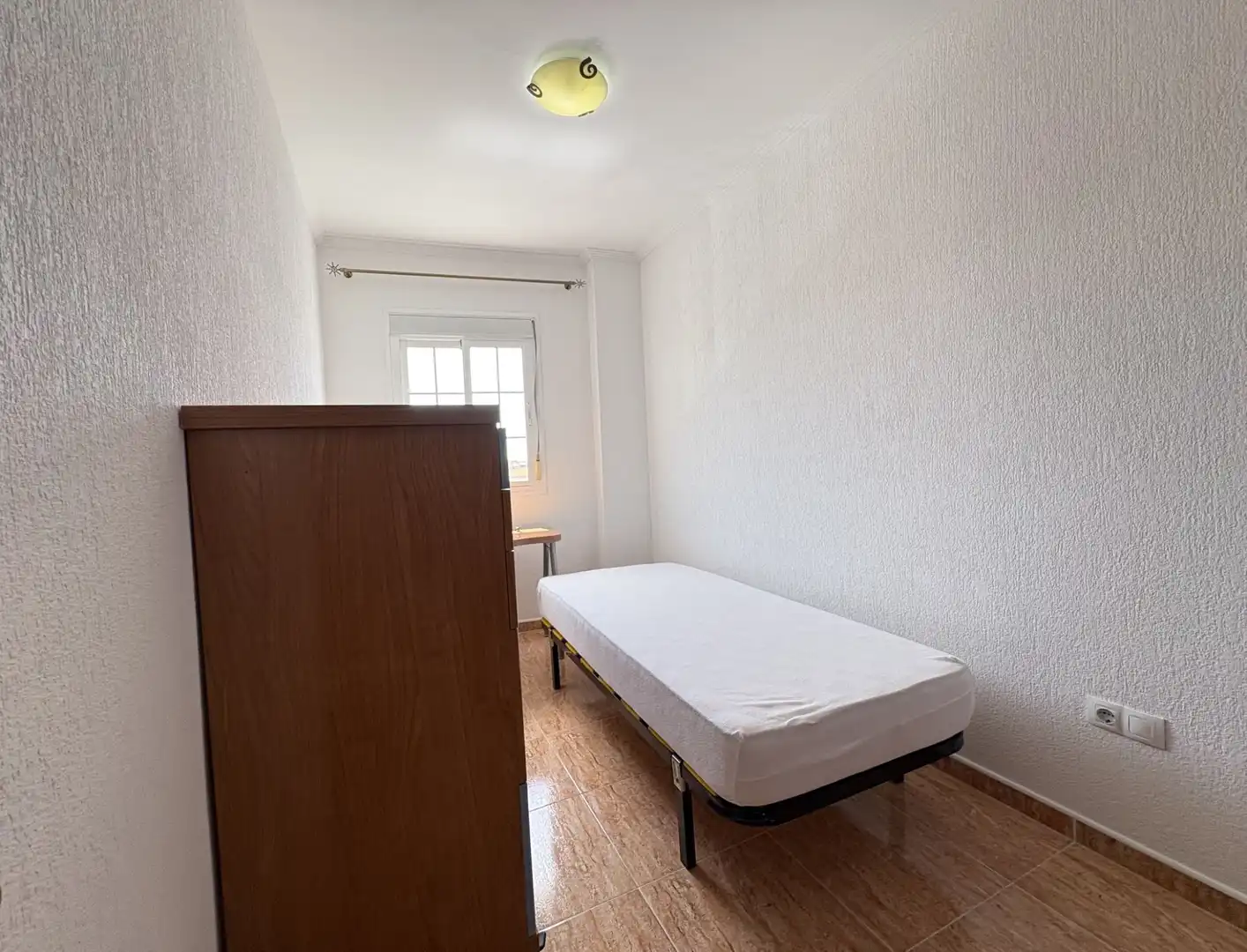 Habitación de Piso en venta en Aljaraque con Aire acondicionado