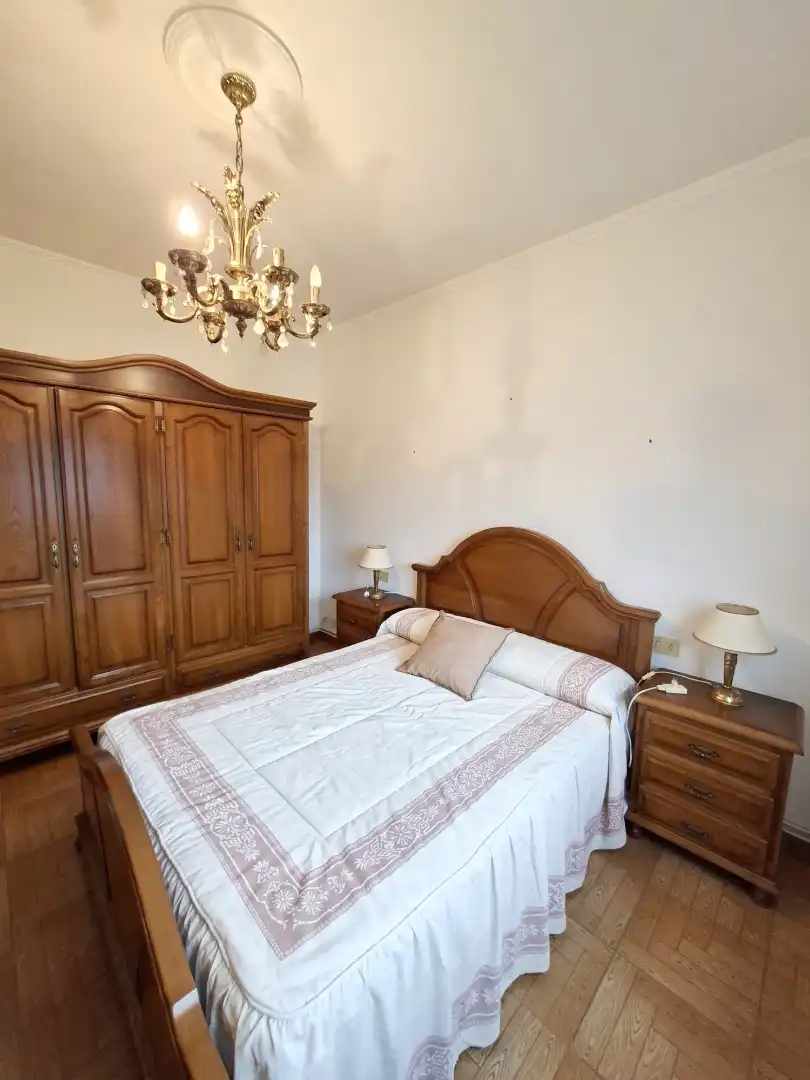 Habitación de Casa adosada en venta en Ribeira con Jardín privado