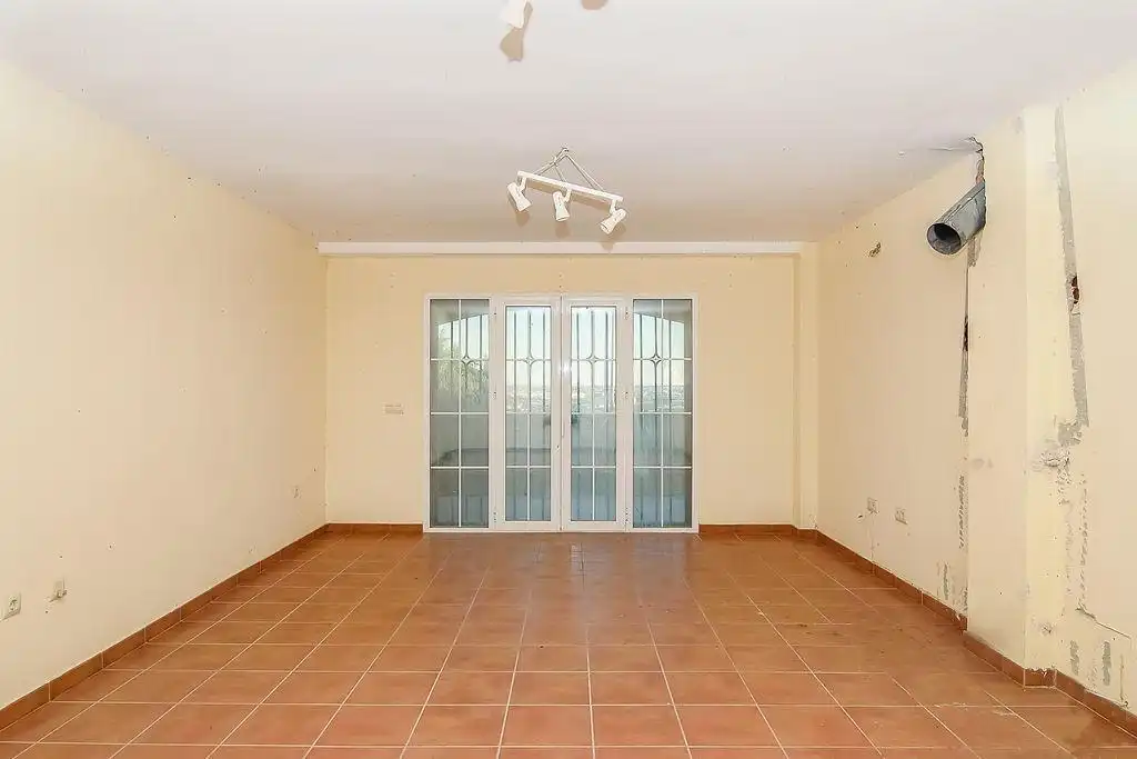 Casa adosada en venda en Sanlúcar de Barrameda amb Jardí privat, Terrassa i Alarma