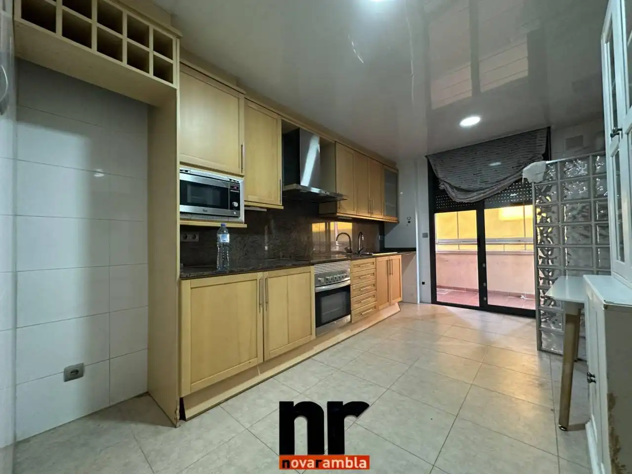 Kitchen of Flat for rent in Ripollet  with Heating, Parquet flooring and Storage room