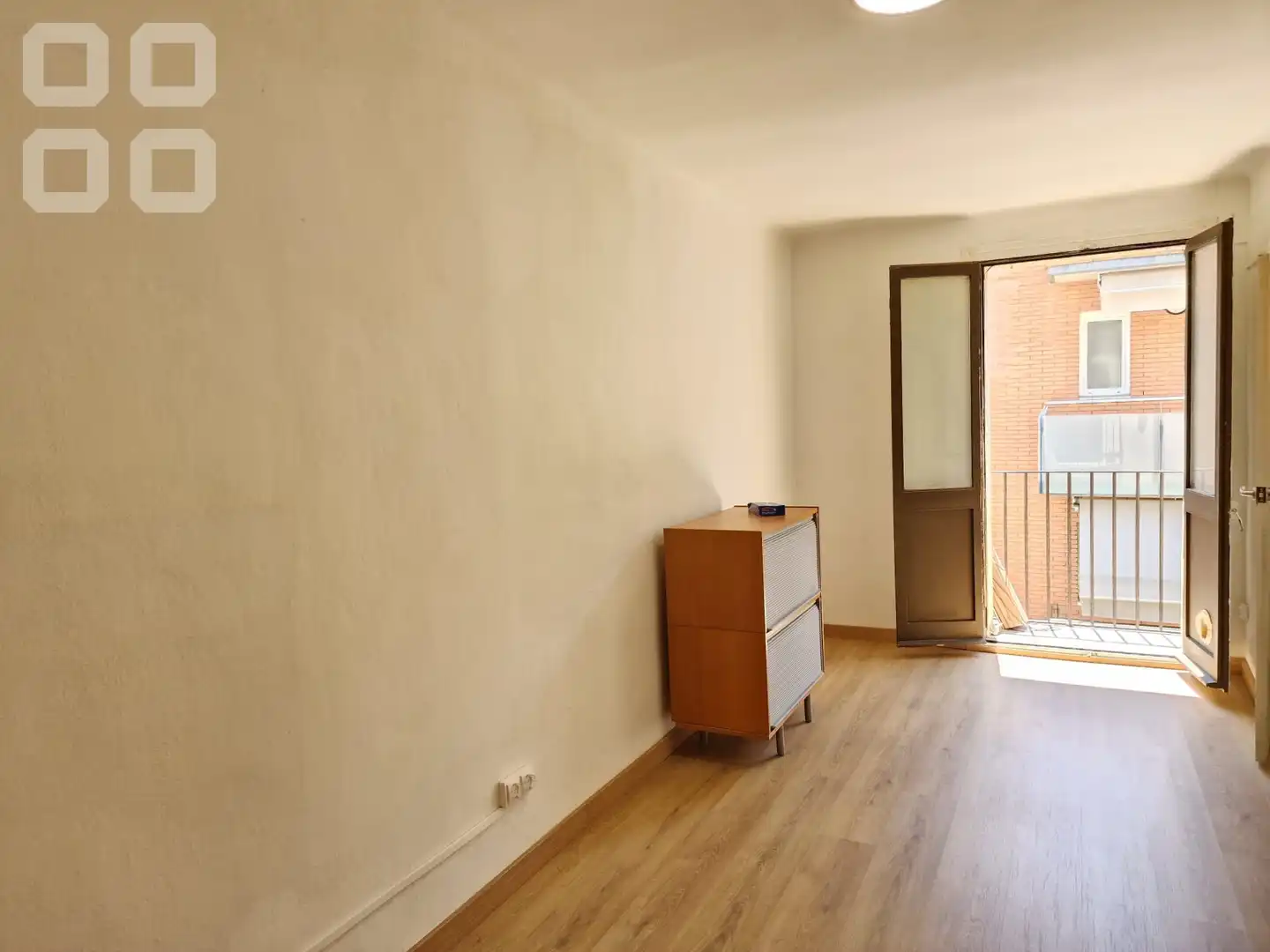 Dormitori de Estudi de lloguer en Barcelona amb Parquet i Balcó