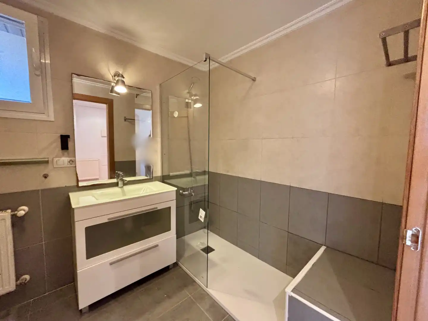 Baño de Dúplex en venta en Donostia - San Sebastián  con Calefacción, Terraza y Lavadora