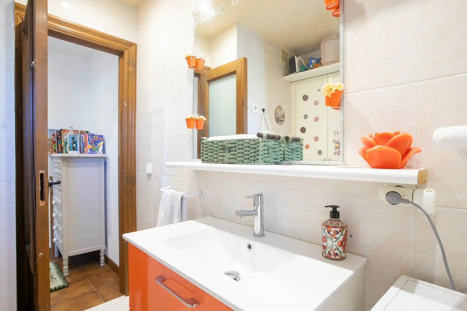 Bathroom of Houses for sale in Legarda  with Air Conditioner, Heating and Private garden