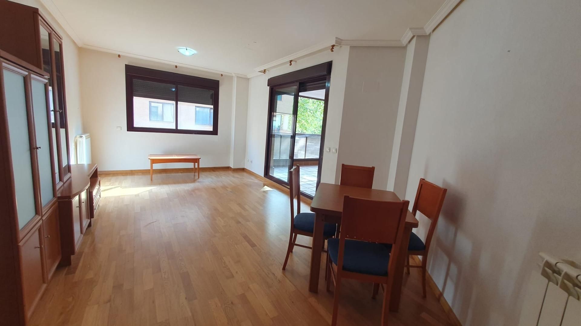 Dining room of Flat for sale in Yebes  with Heating, Private garden and Terrace