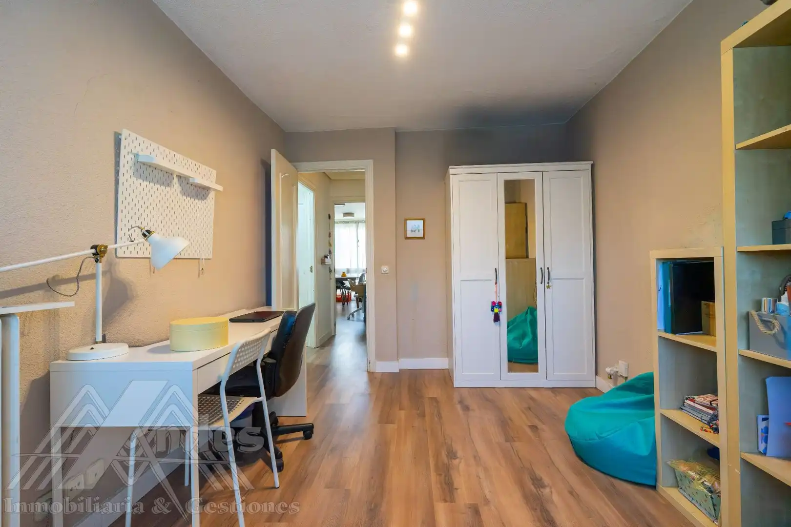 Habitación de Piso en venta en Majadahonda con Aire acondicionado, Calefacción y Trastero