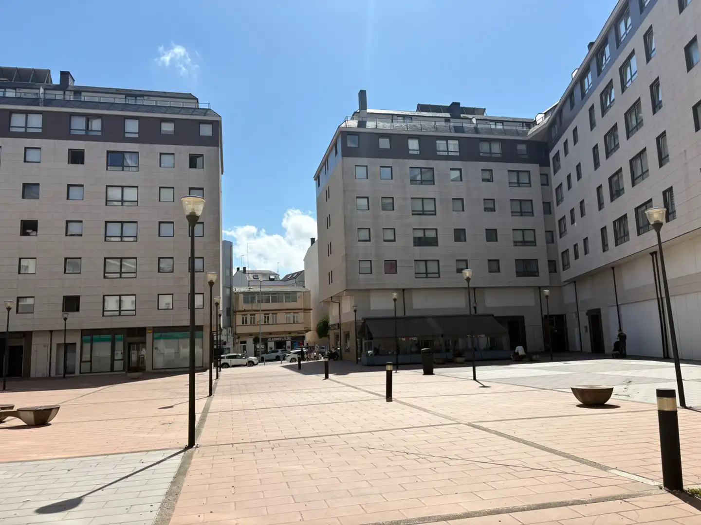 Vista exterior de Garaje en venta en Narón