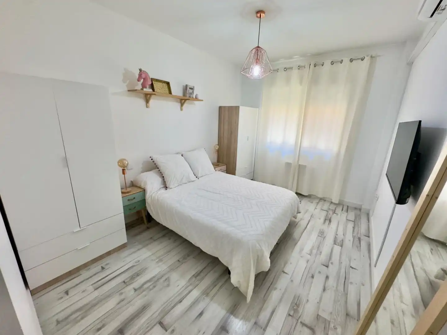 Habitación de Piso en venta en Valdepeñas con Aire acondicionado, Calefacción y Balcón