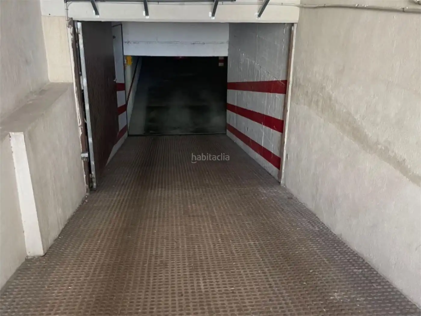 Individual en alquiler en Carrer de la Farinera 30