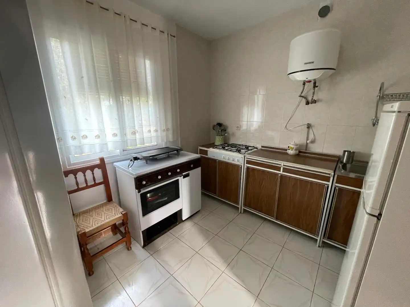 Küche von Haus oder Chalet zum Verkauf in Cáceres mit Klimaanlage und Abstellraum