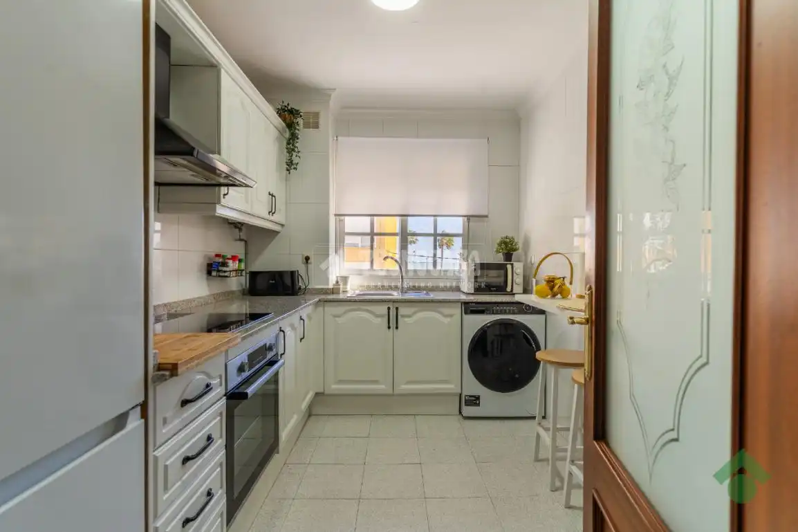 Kitchen of Flat for sale in Puerto Real