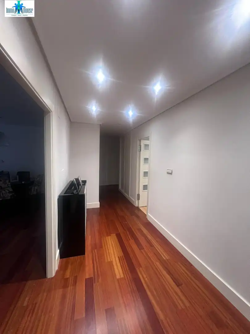Appartamento con terrazza in vendita a Centro, imagen 18