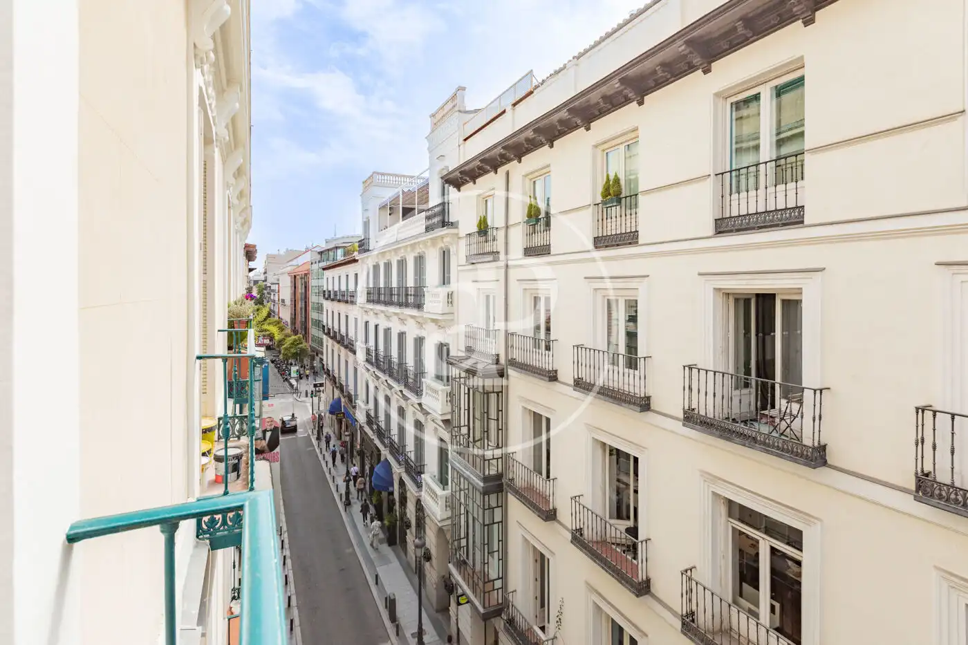 Außenansicht von Wohnung zur Miete in Madrid mit Klimaanlage, Heizung und Möbliert