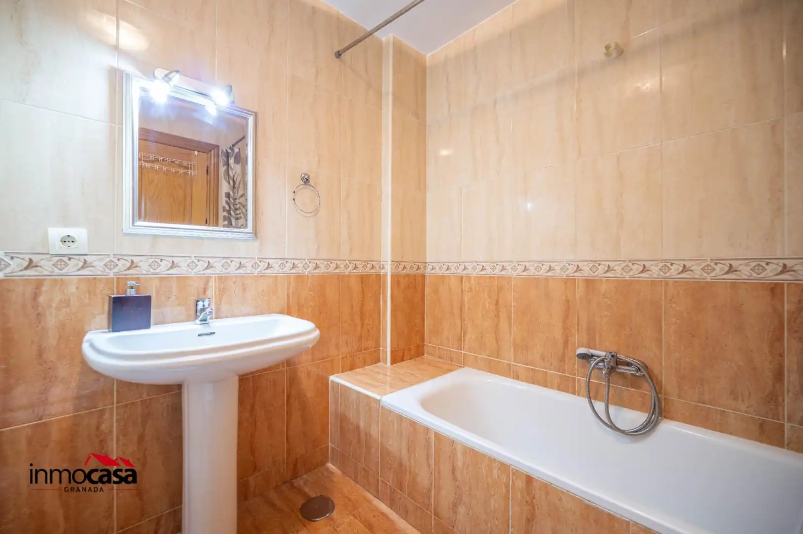 Badezimmer von Wohnung zum Verkauf in Ogíjares mit Terrasse