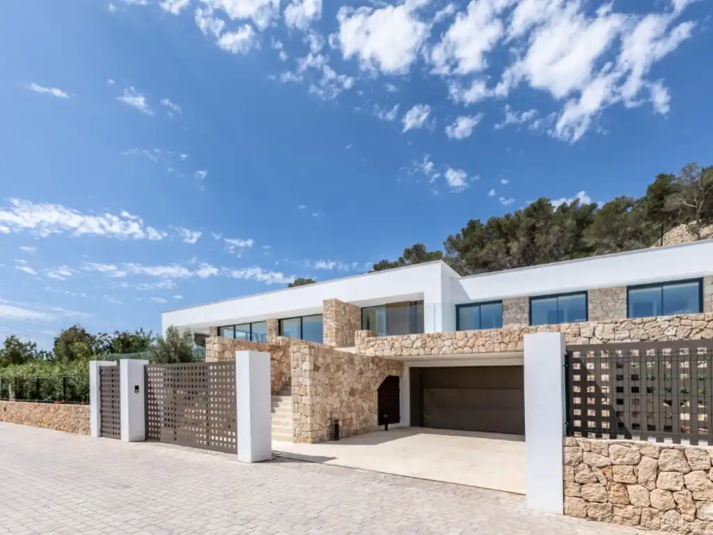 Casa en venta en Carrer de Can Ros, imagen 3