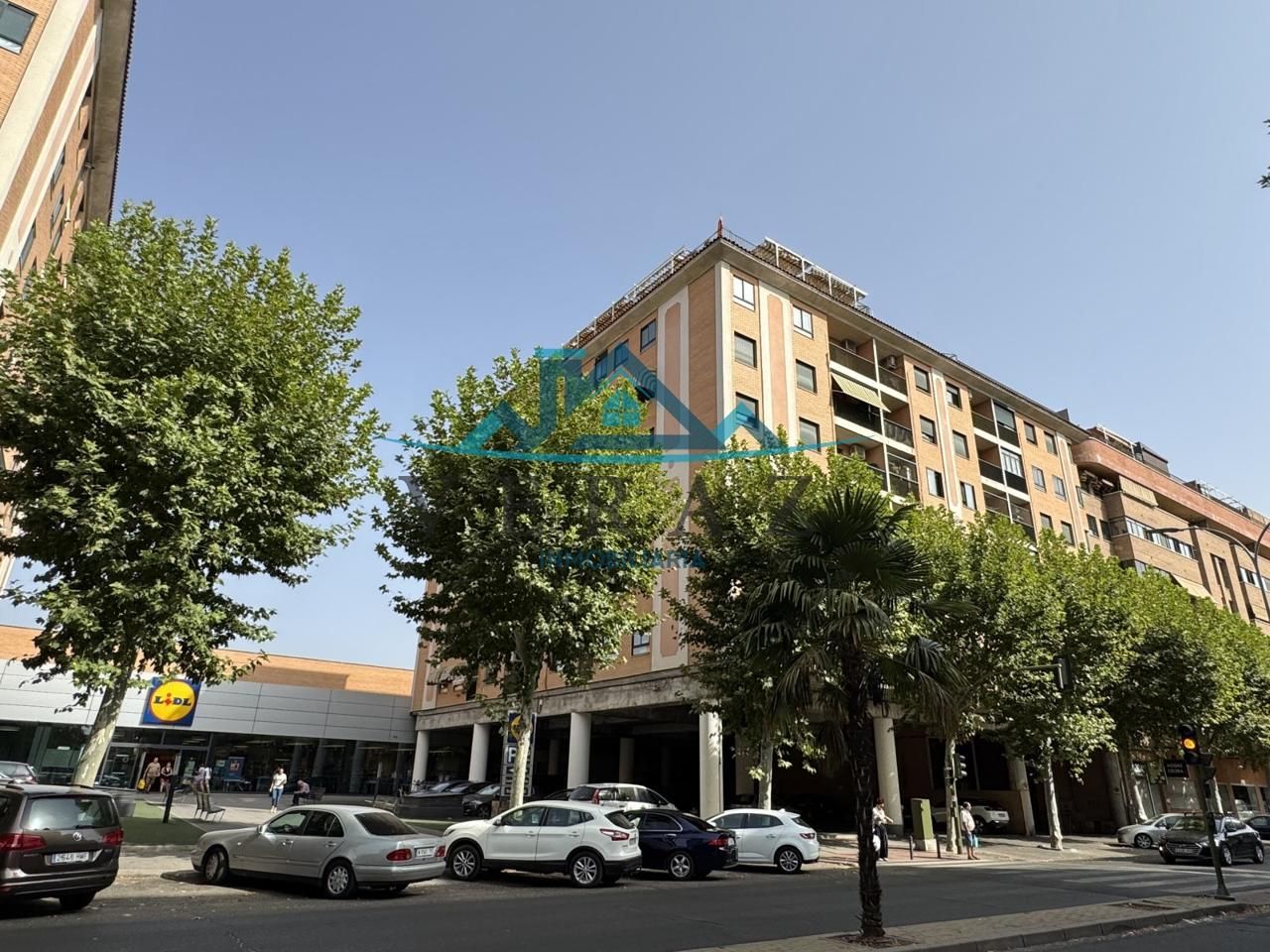 Vista exterior de Pis en venda en Talavera de la Reina amb Calefacció, Terrassa i Traster