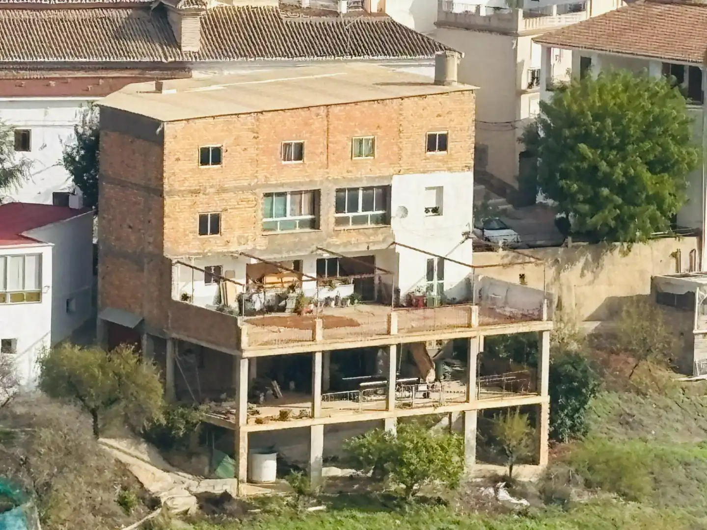Außenansicht von Gebäude zum Verkauf in Sorvilán