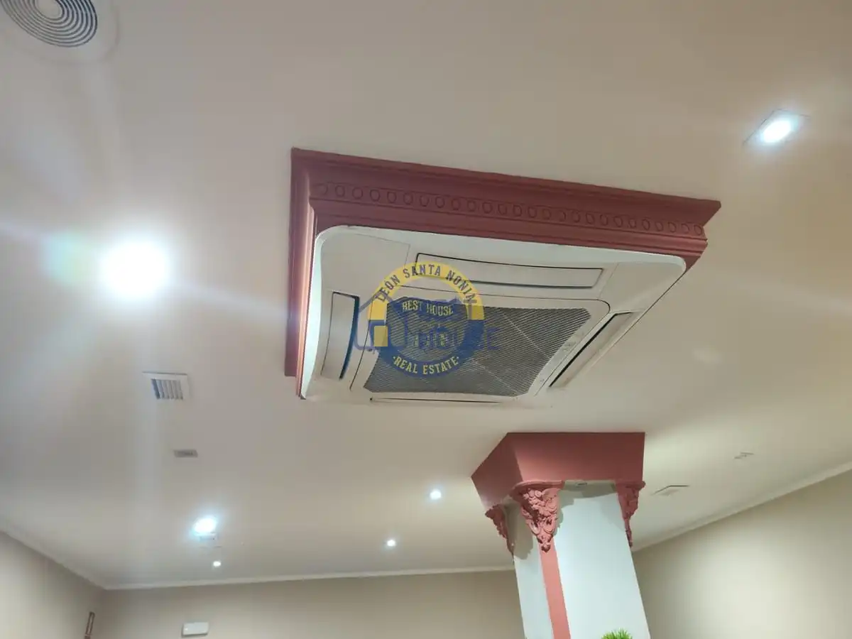 Business premises for sale in Casco Antiguo, imagen 17