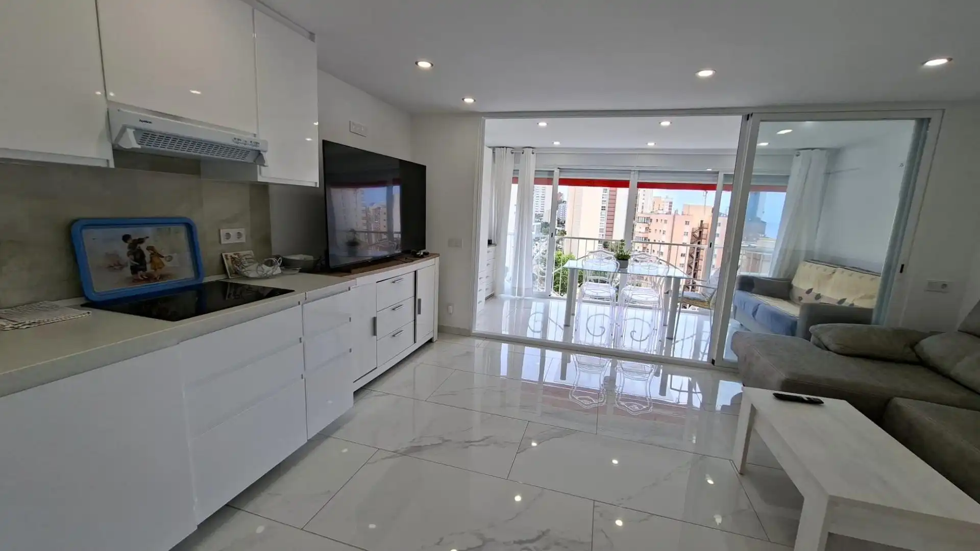Kitchen of Apartments for sale in Rincón de Loix