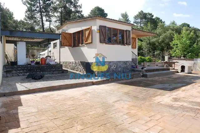 Vista exterior de Casa o chalet en venta en Vidreres con Calefacción