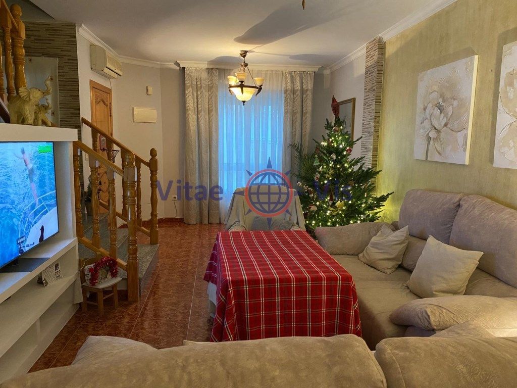 Sala d'estar de Dúplex en venda en Lorca amb Terrassa i Moblat