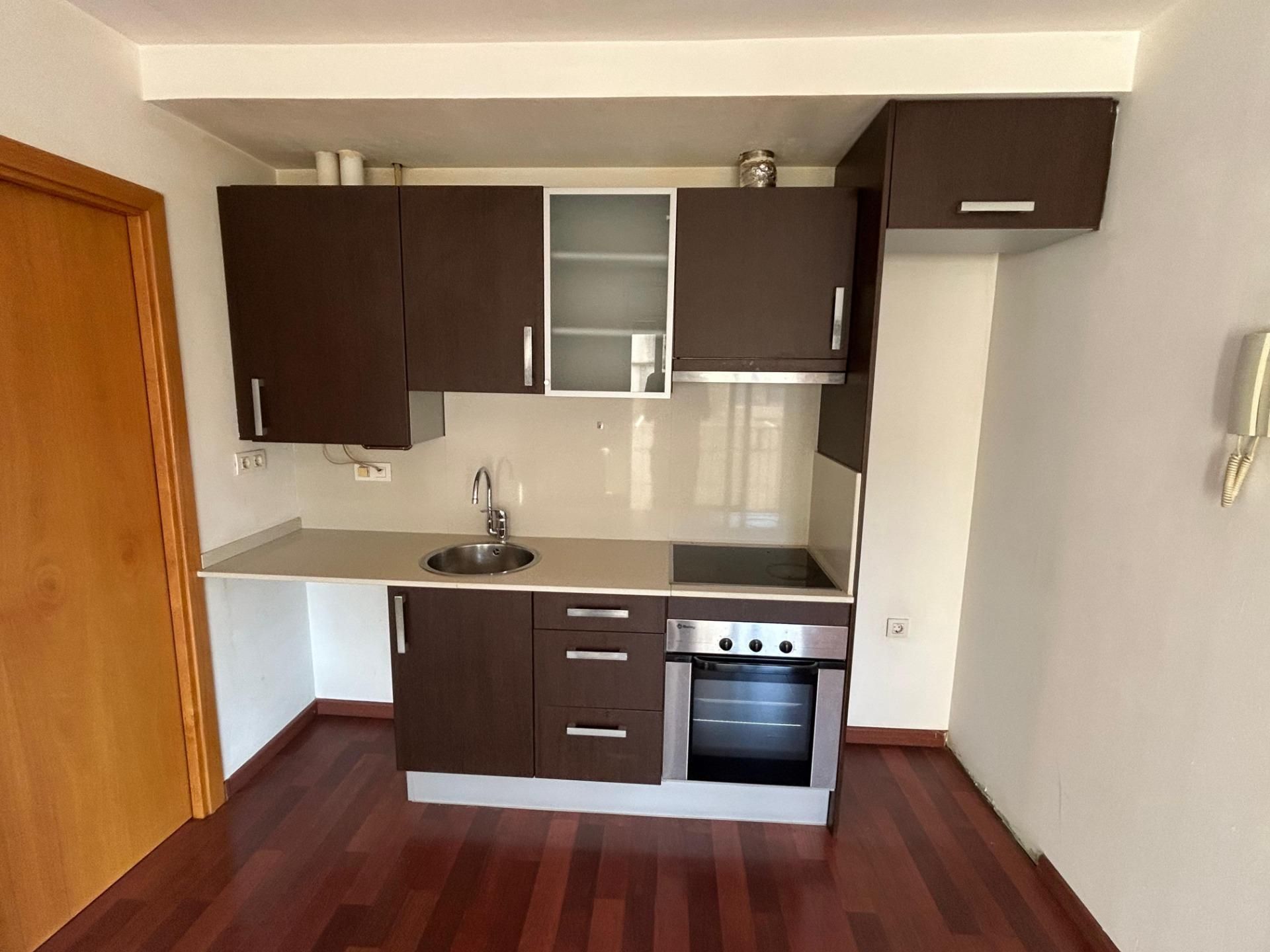Cocina de Piso en venta en Terrassa con Calefacción y Parquet