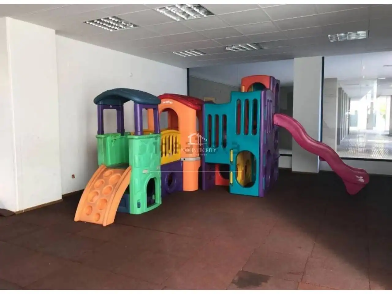 Apartamento con piscina en venta en Avenida Central 20, imagen 22