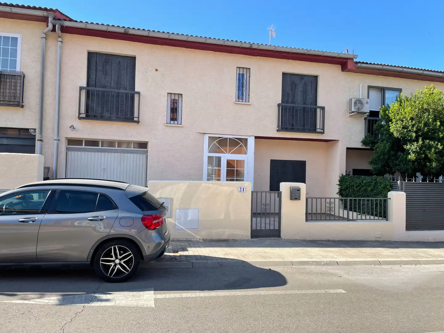 Vista exterior de Casa o chalet de alquiler en San Agustín del Guadalix con Aire acondicionado, Calefacción y Jardín privado