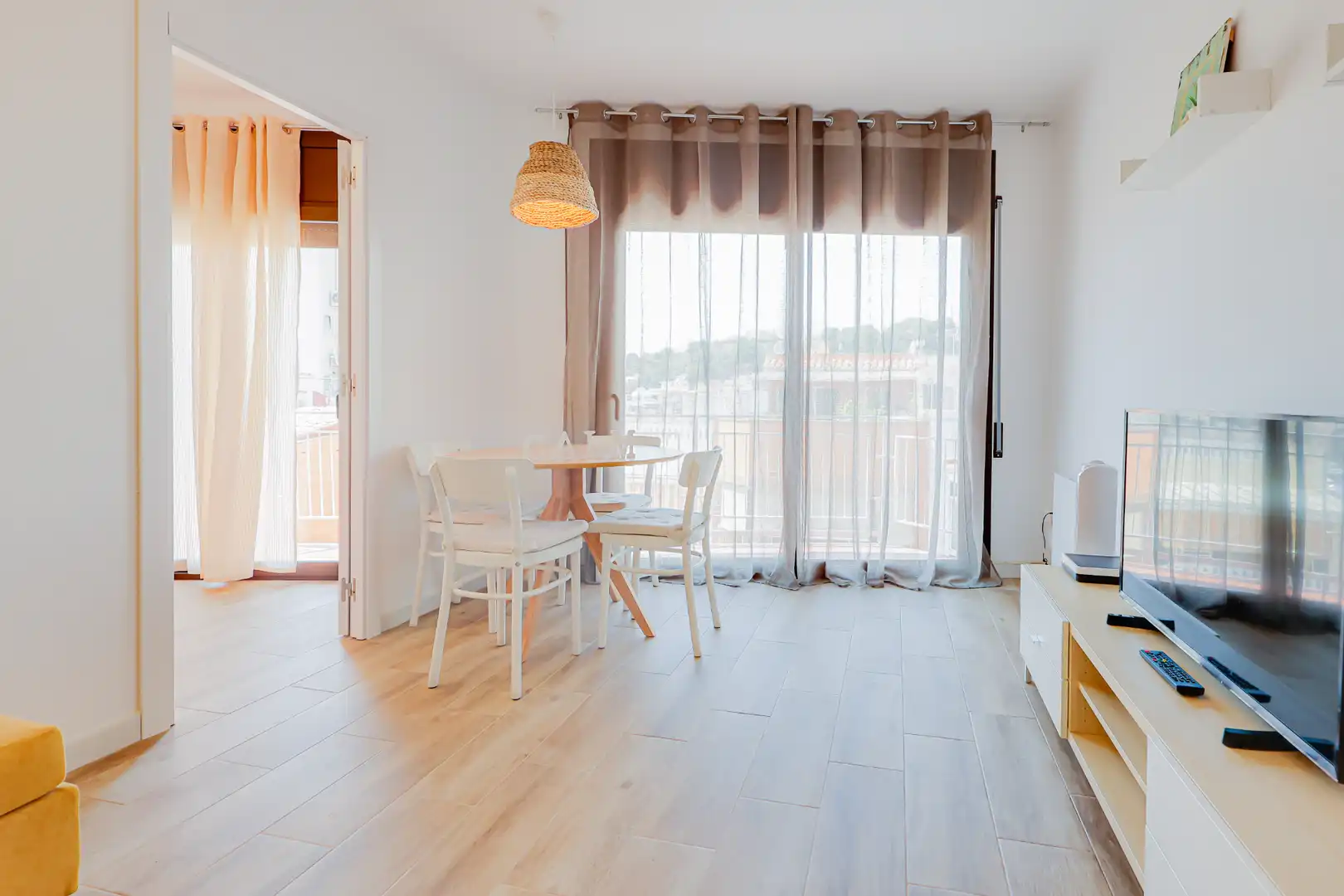 Piso en venta en Carrer Josep Tarradellas, Els Pins